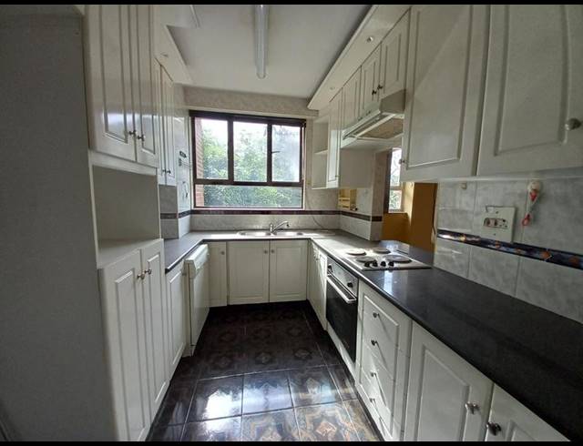 2 BEDROOM APARTMENT FOR SALE IN MUSGRAVE